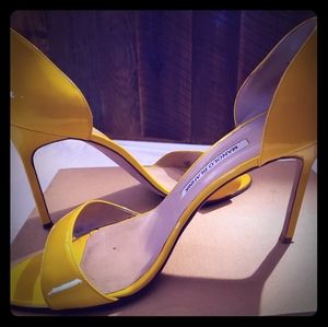 Patent Yellow Manolo Blahnik